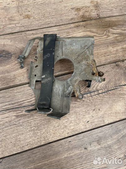 Площадка аккумулятора Renault Megan 1 1.2