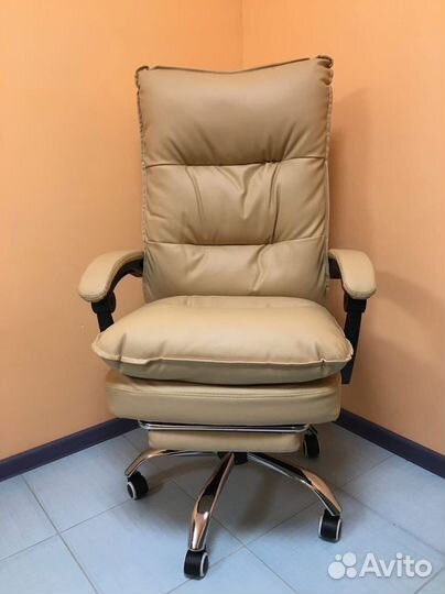 Компьютерное офисное кресло с массажем (новые)