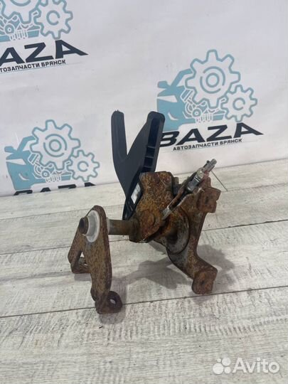 Ручной тормоз, ручник Hyundai ix35