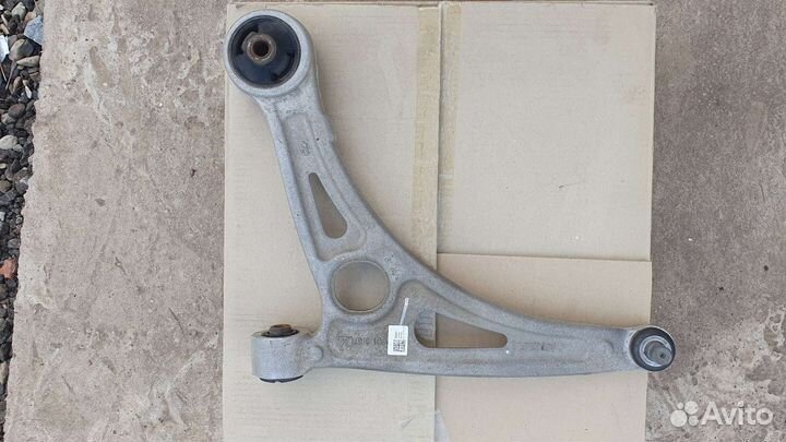 Рычаг подвески передний левый Hyundai Sonata