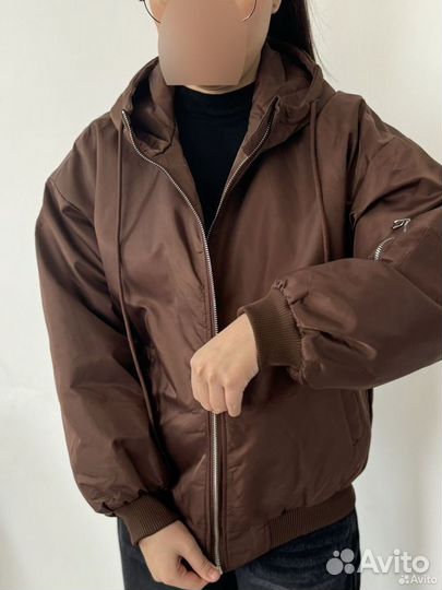 Куртка бомбер стильная женская молодежная