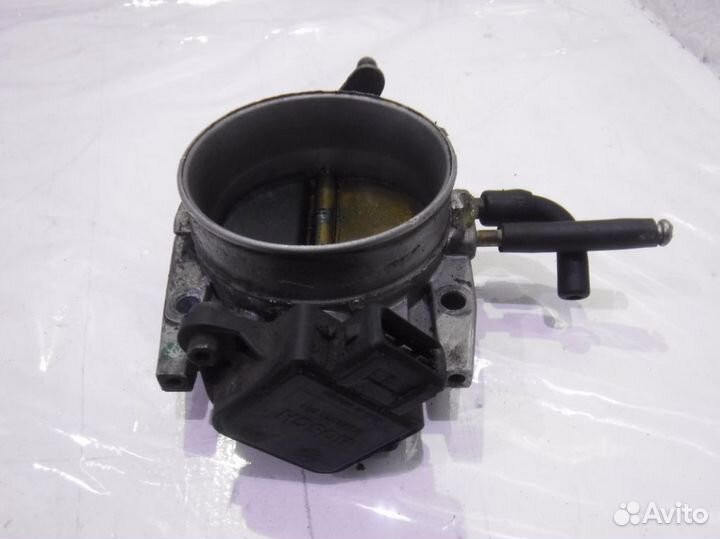 Дроссельная заслонка