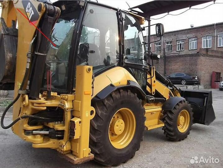 Стекло заднее для погрузчика Caterpillar 432