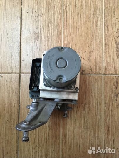 Блок ABS Mercedes W211 W219