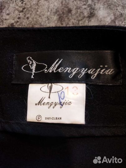 Шорты черные классические 42 р