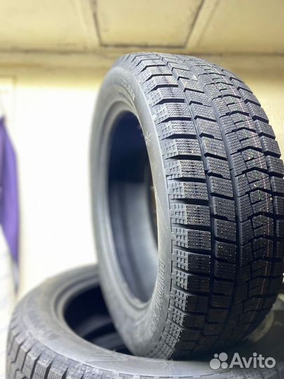 DoubleStar DW05 235/55 R19 101T
