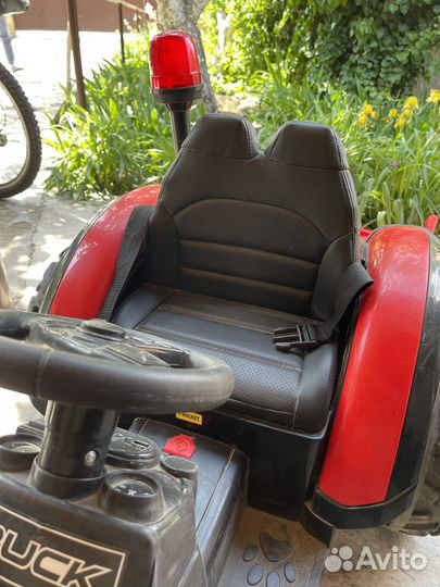 Детский трактор