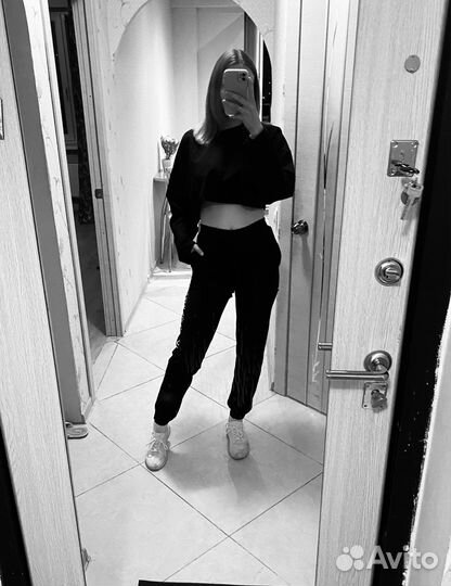 Костюм спортивный