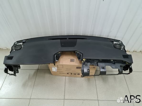 Торпедо с подушкой Лексус нх 200 300 оригинал бу