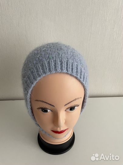 Чепчик вязаный женский