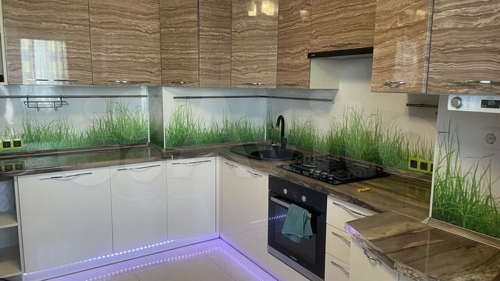 2-к. квартира, 68 м², 2/5 эт.