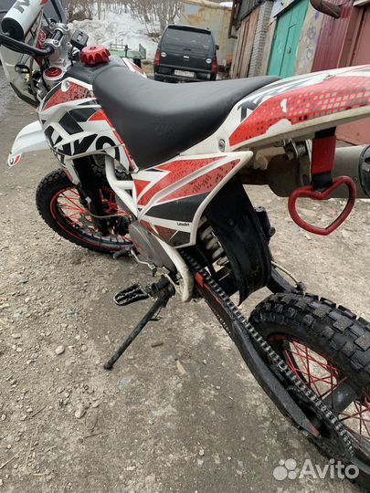 Питбайк Kayo basic yx140 krz