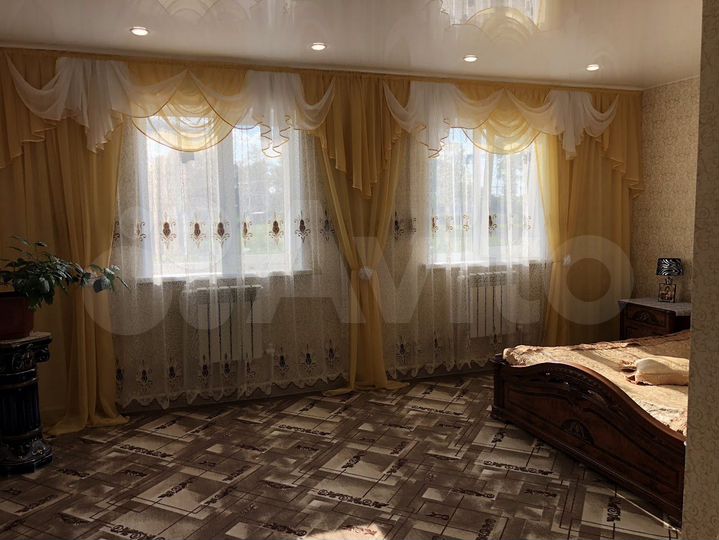 Коттедж 147,5 м² на участке 13,9 сот.