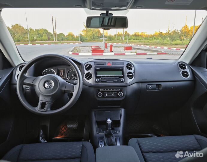 Volkswagen Tiguan 2.0 AT, 2011, 187 000 км