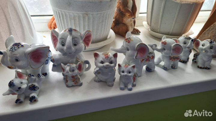 Статуэтки фарфор слоники,поросята,котята