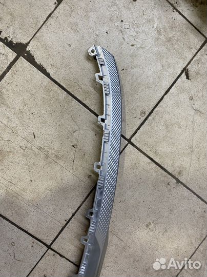 Накладка переднего бампера киа селтос