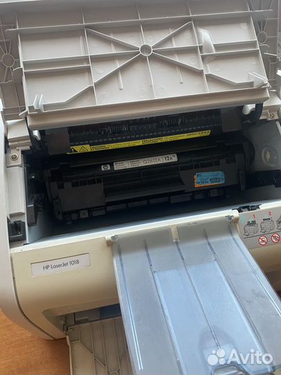 Принтер лазерный hp