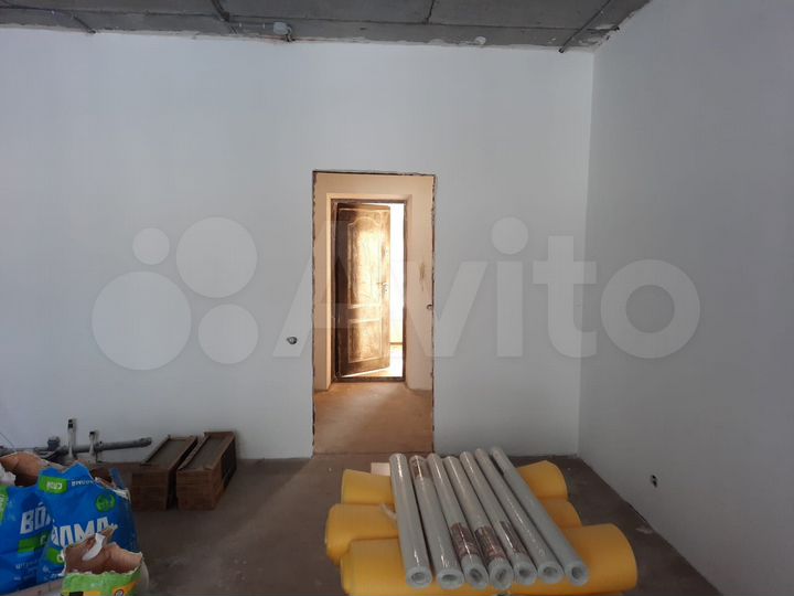 Квартира-студия, 31,7 м², 1/4 эт.