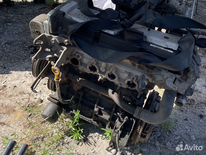 Двигатель G4EC по частям