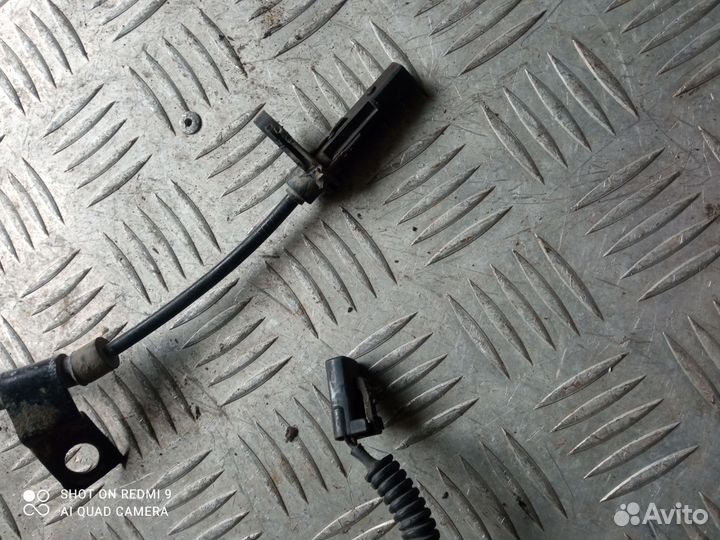 Датчик ABS Kia Sorento 1 BL передний правый