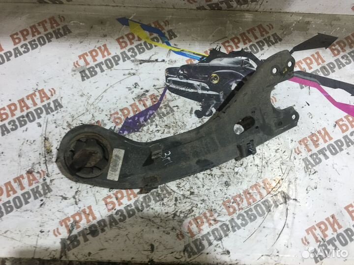 Хендай ix35 Рычаг задний правый