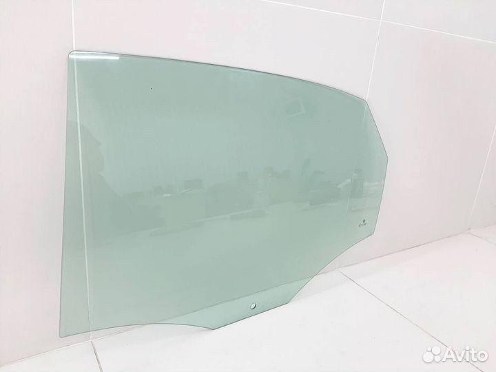 Стекло двери задней левой Volkswagen Polo Sed RUS
