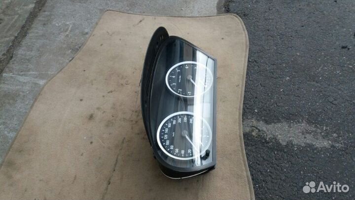 Панель приборов до 260 км/ч N52 АКПП BMW 5 E60 E61