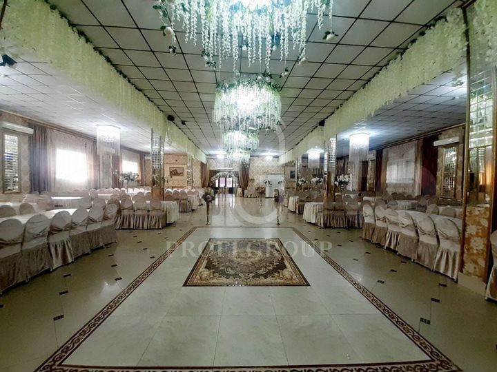 Торговая площадь, 640 м²