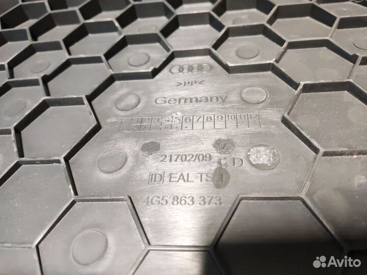 Обшивка багажника Audi A6 C7 cyga 2016