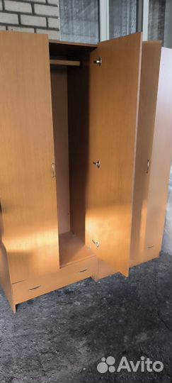 Стол письменный