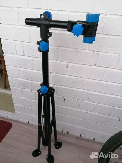 Стойка для ремонта велосипедов новая