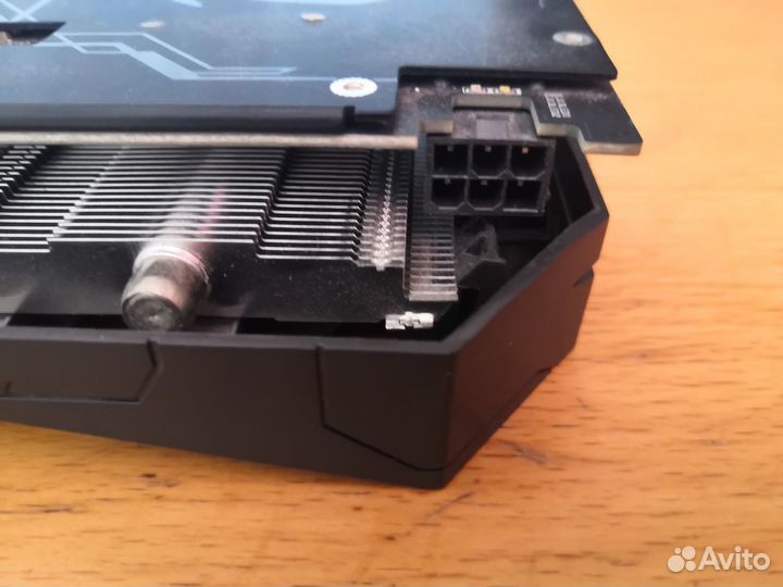 Видеокарта asus GeForce GTX 1050 TI strix 4 GB