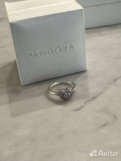 Кольцо Pandora