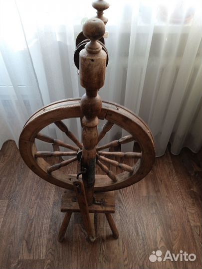 Прялка деревянная старинная