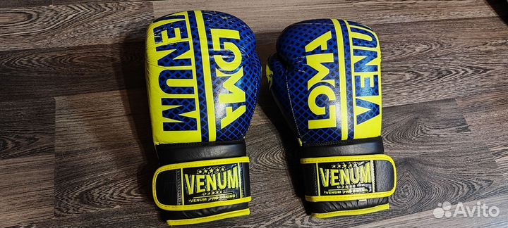 Боксерские перчатки 14 oz