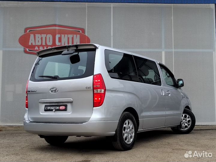 Hyundai Grand Starex 2.5 МТ, 2010, 300 500 км