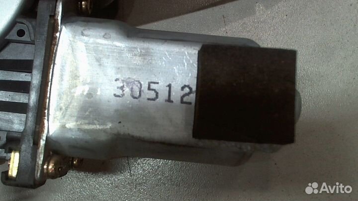 Стеклоподъемник электрический Subaru Impreza (G11)