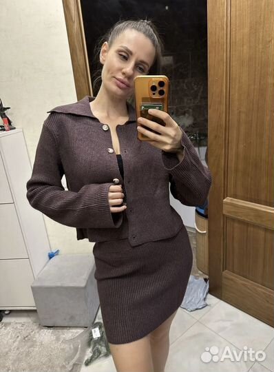 Костюм женский с юбкой 42-44 размер теплый