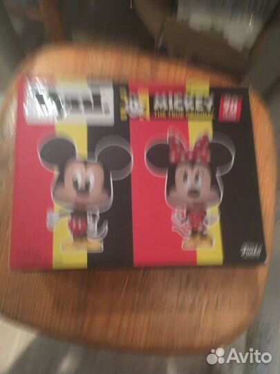 Фигурки микей и мини Mikey minnie mouse pop