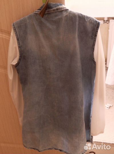 Комплект . Водолазка жилет джинсовый 9-11 лет