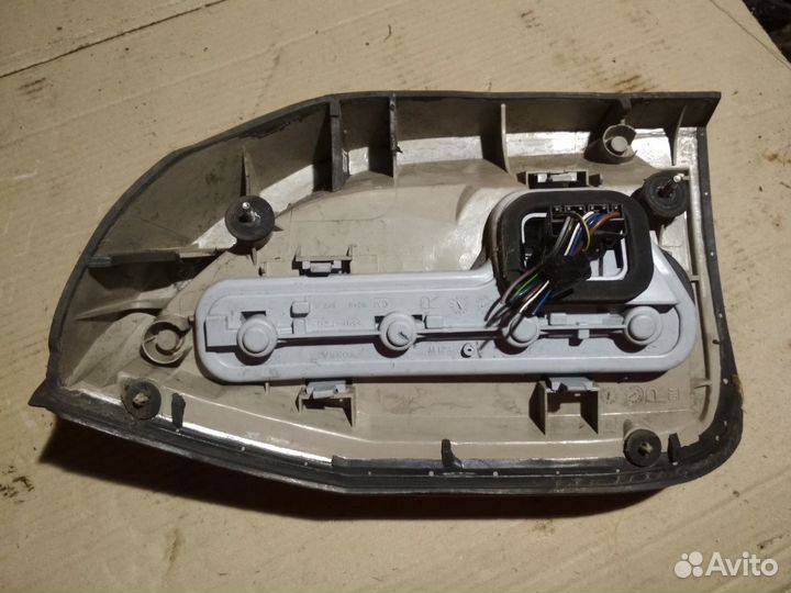 Фонарь задний правый Опель Зафира А