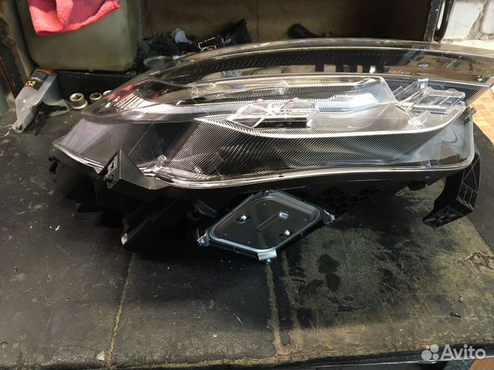 Комплект фар на Vesta NG