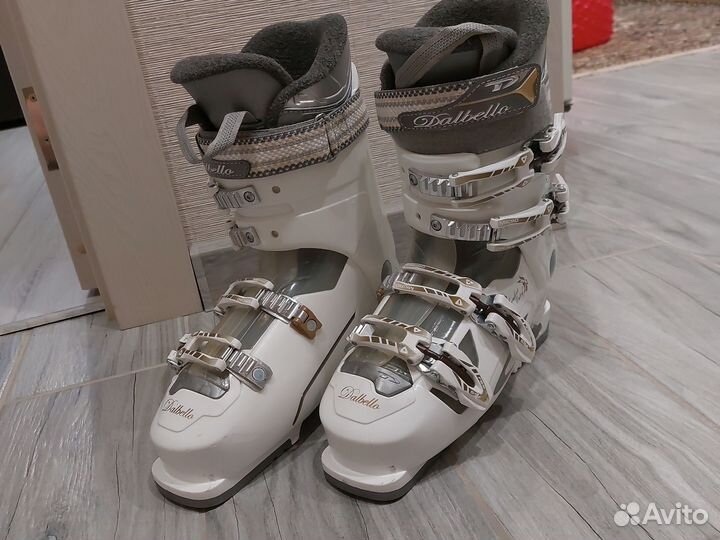 Горнолыжные ботинки 38 р