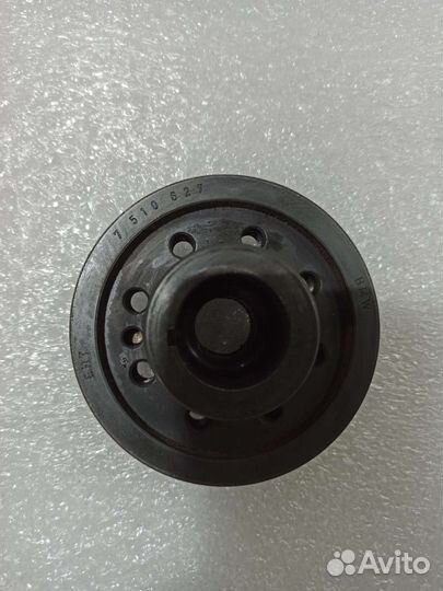 Ступица шкива коленвала BMW 7 e65