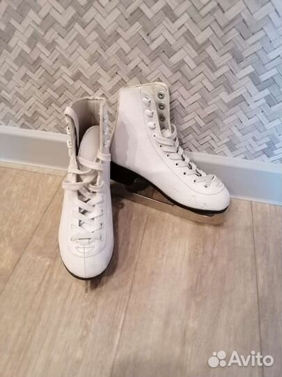 Фигурные коньки nordway nicole 30 р