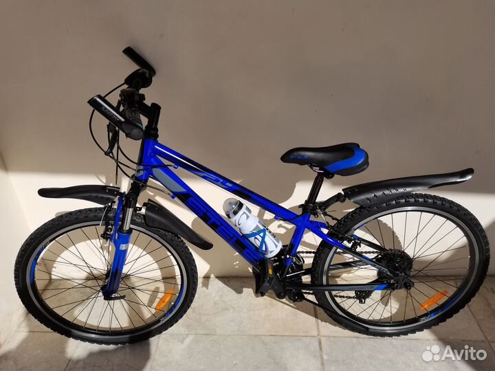 Два спортивных велосипеда stels navigator2.0sport