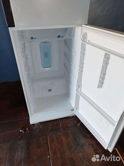 Холодильник mitsubishi