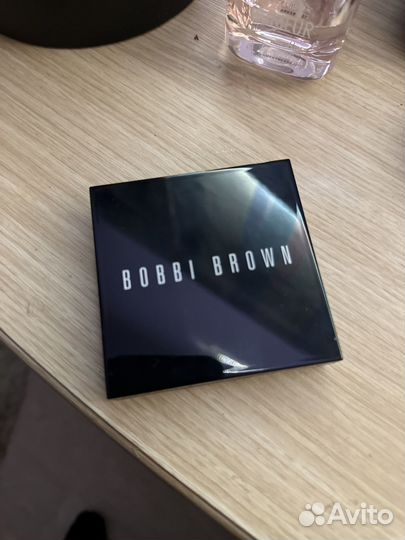 Bobbi brown хайлайтер