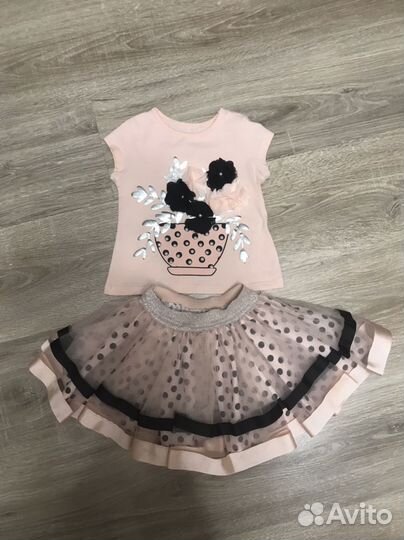 Костюм для девочки с юбочкой