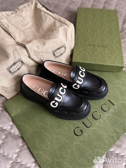 Лоферы туфли женские Gucci новые 38